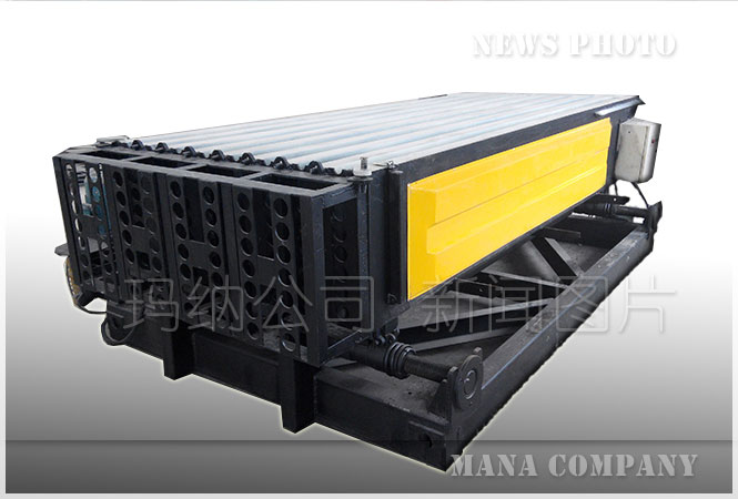 M01立模輕質墻板機設備圖片 M01立模輕質墻板機設備圖片